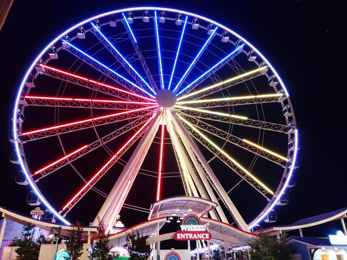 The Mason Jar, Hot Tub, Wifi, 1089 Free Tickets Each Paid Day, Dollywood And More! Pigeon Forge Exterior foto